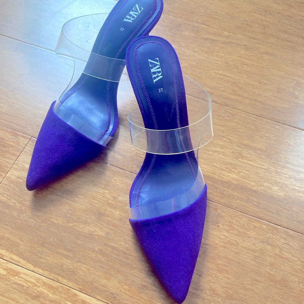 Zara heels in 37.
